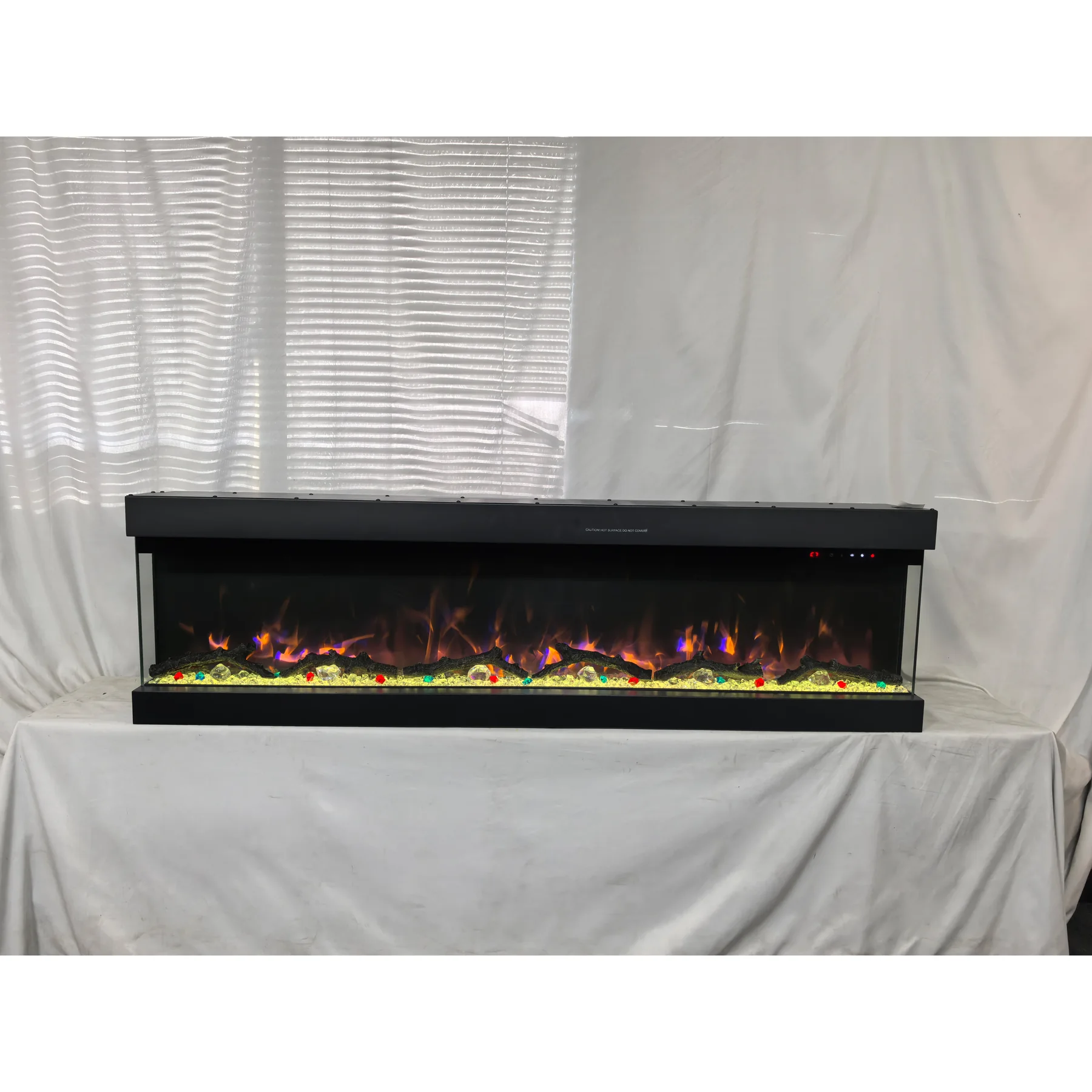 Insert Electric Fireplace - E2M - Installation scene