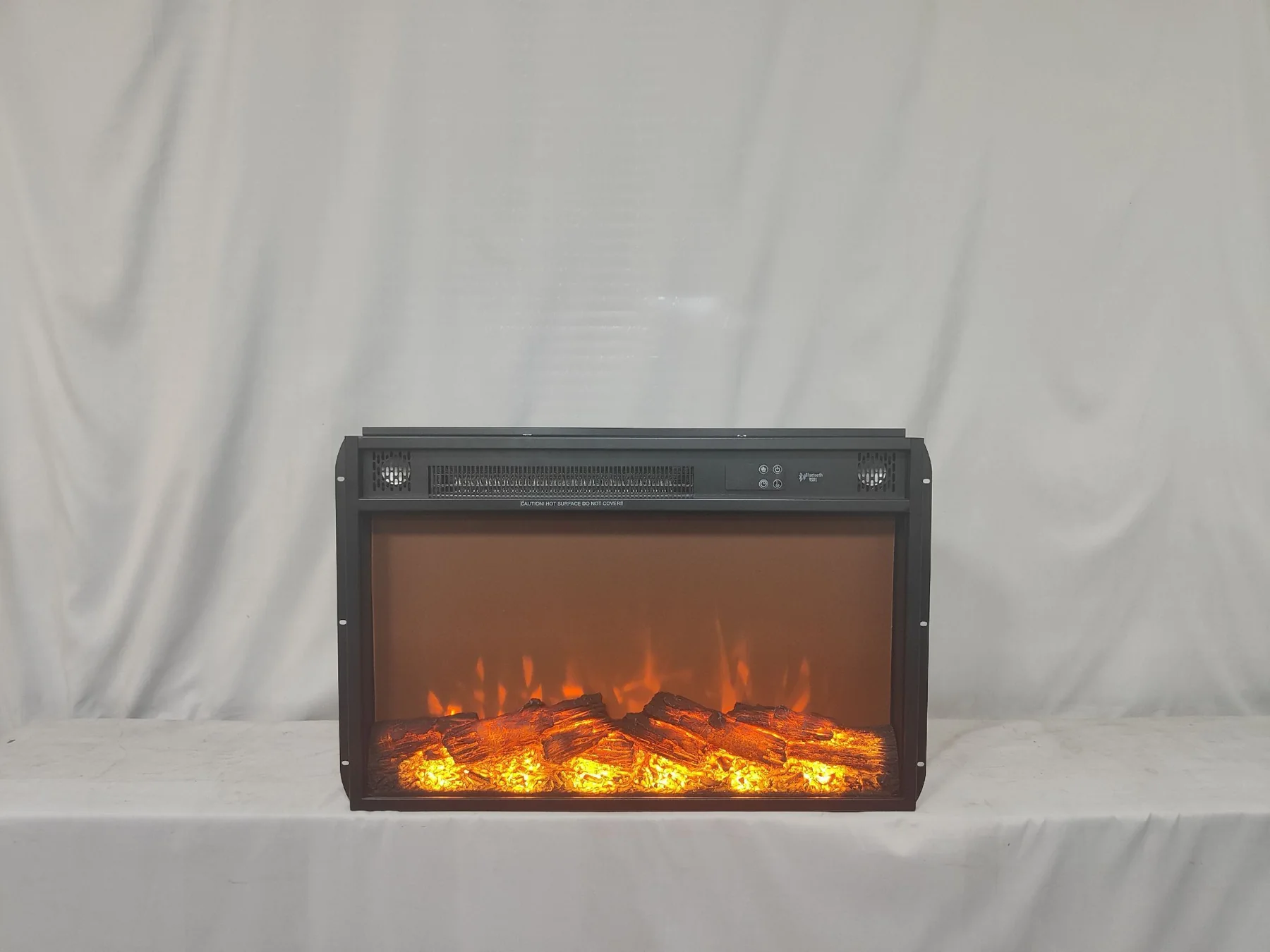 Freestanding Electric Fireplace - E2Q - Installation scene
