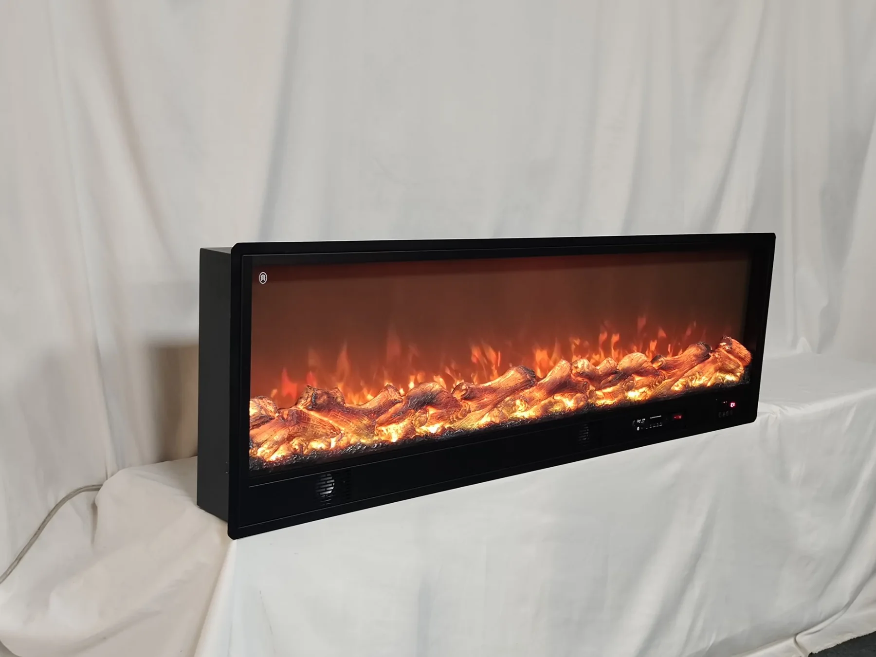 Wall-Mounted Insert Electric Fireplace - E4D - Product angle
